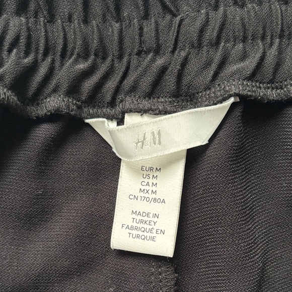 Loose Drawstring Pants with Pockets - Picture 5 of 6